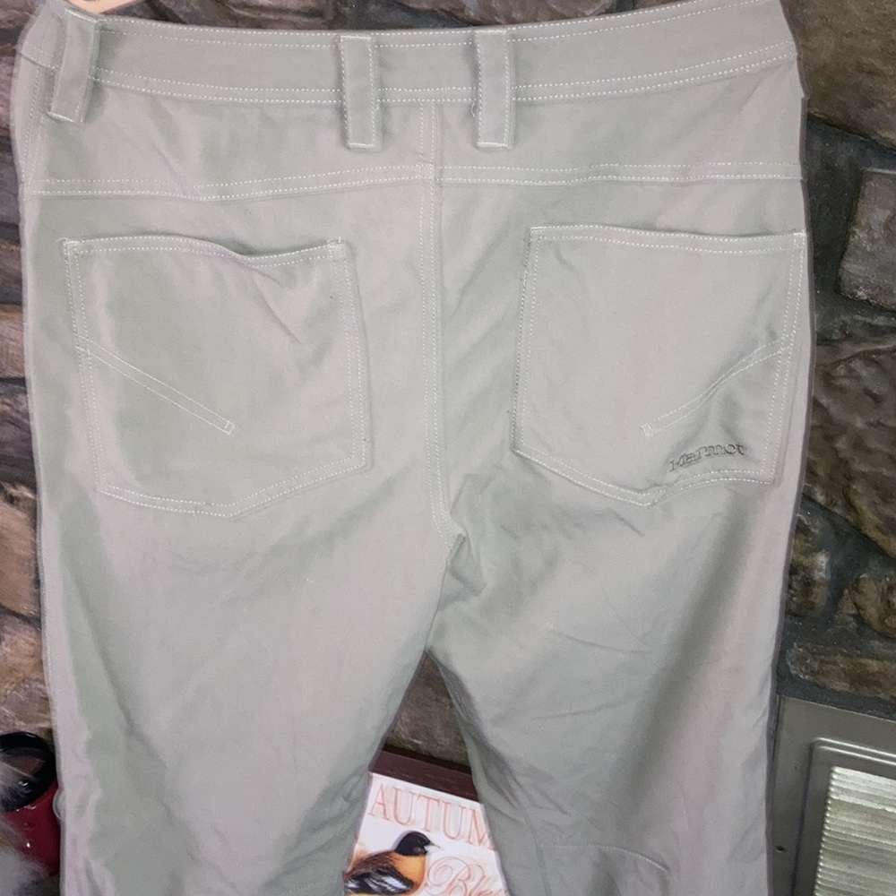 Marmot mens pants. Size 33 x 34. 31 inseam. Good used condition. - Picture 4 of 7